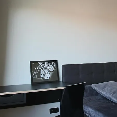 منزل للإقامة New Modern Private Rooms In Tallinn Center