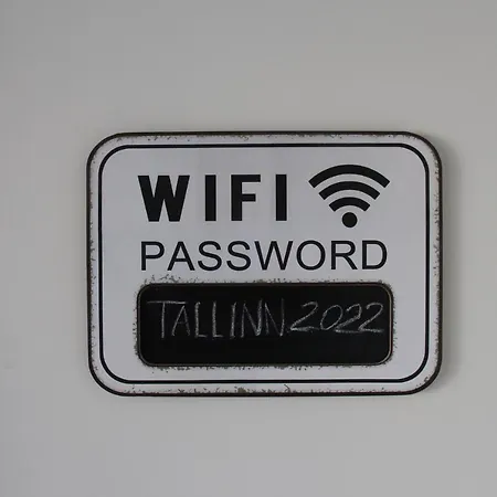منزل للإقامة New Modern Private Rooms In Tallinn Center