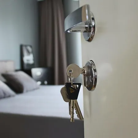 Kwatera prywatna New Modern Private Rooms In Tallinn Center Tallin