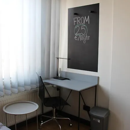 Kwatera prywatna New Modern Private Rooms In Tallinn Center